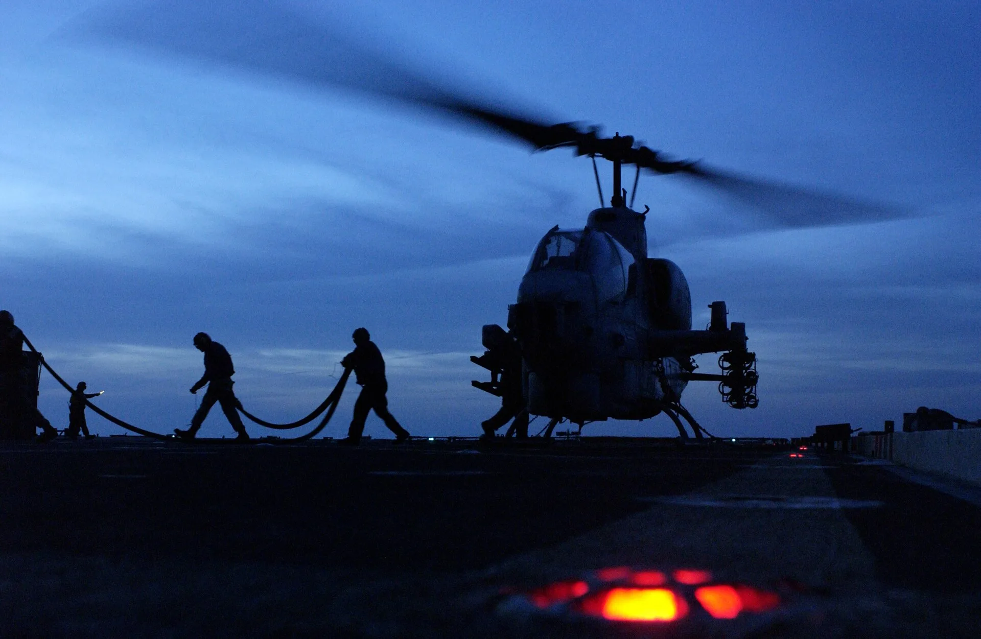 Warships in the Strait of Hormuz amid Iran war tensions