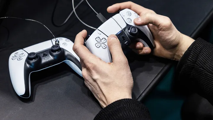 Sony Plans to End Physical PlayStation Game Discs for New Releases After 2028