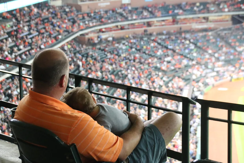 2026 MLB trade deadline discussion with executives around league table