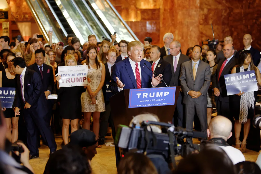 Donald Trump discussing Trump Iran deal and Strait of Hormuz tensions