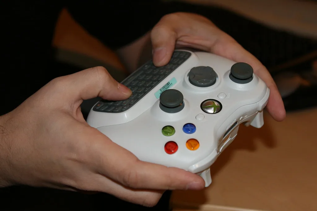 Xbox 360 games on PC displayed on a modern gaming monitor