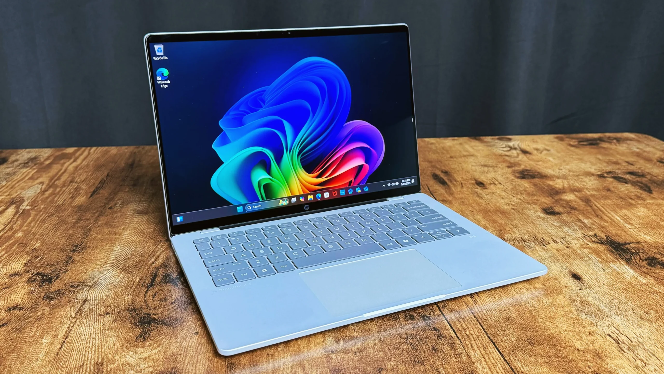 HP’s New OmniBook 5 Takes Aim at the MacBook With a $699 Price Tag