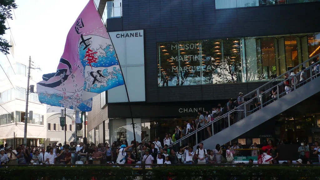 Traders monitor South Korea stock market volatility on screens at Korea Exchange