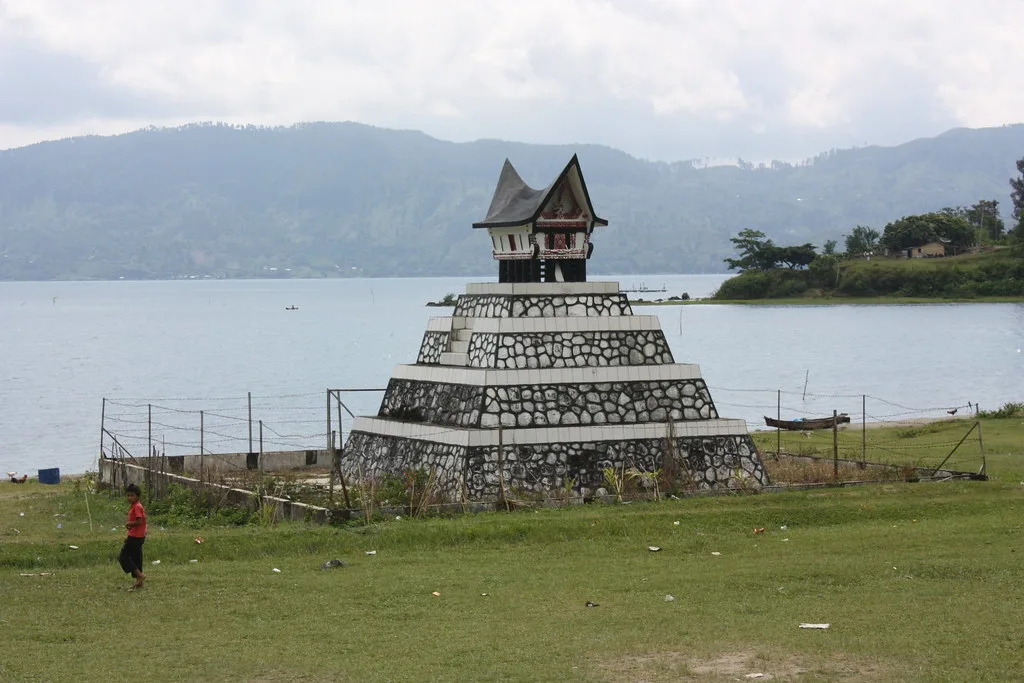 Lake Toba caldera landscape illustrating Toba eruption climate impact